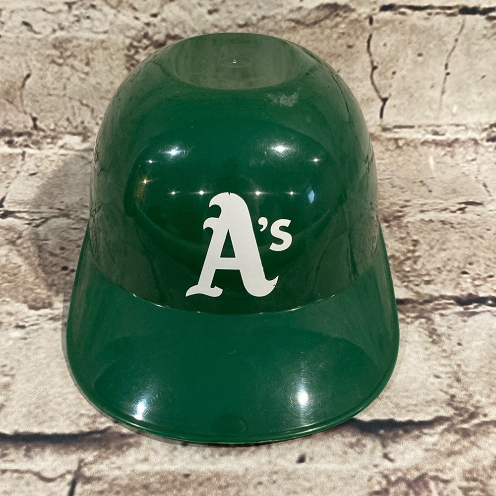 Vintage MLB Ice Cream Bowl Green Mini Baseball Batting Helmet Oakland A's